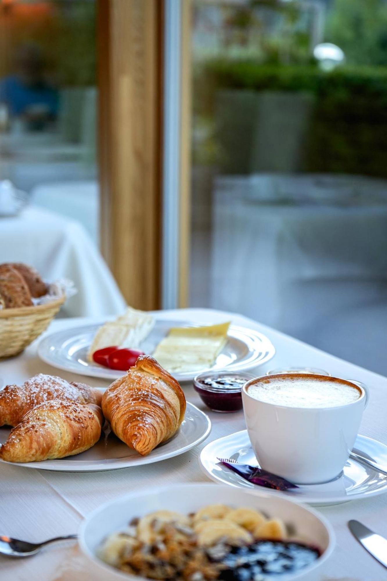 B&B Hotel Mirabel Ortisei Luaran gambar