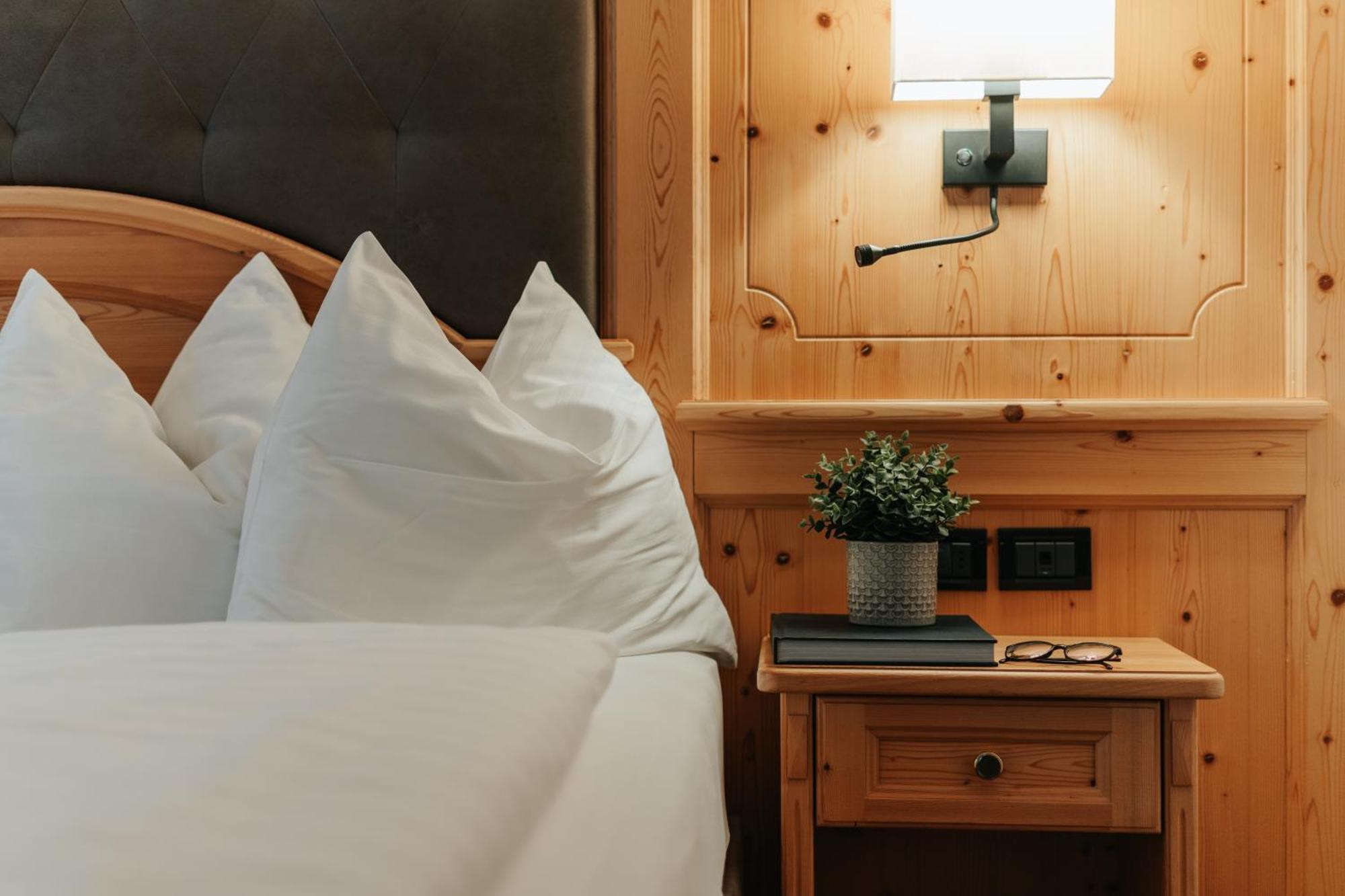 B&B Hotel Mirabel Ortisei Bilik gambar