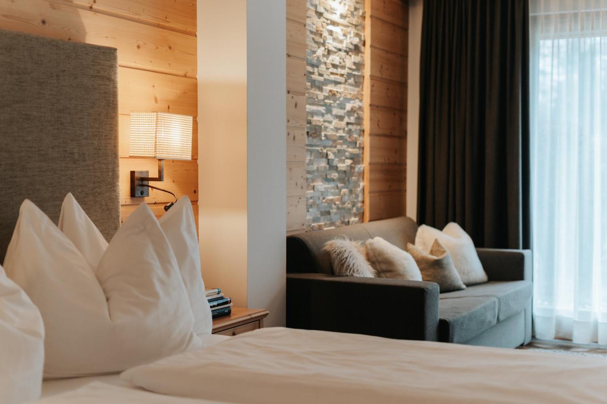B&B Hotel Mirabel Ortisei Bilik gambar