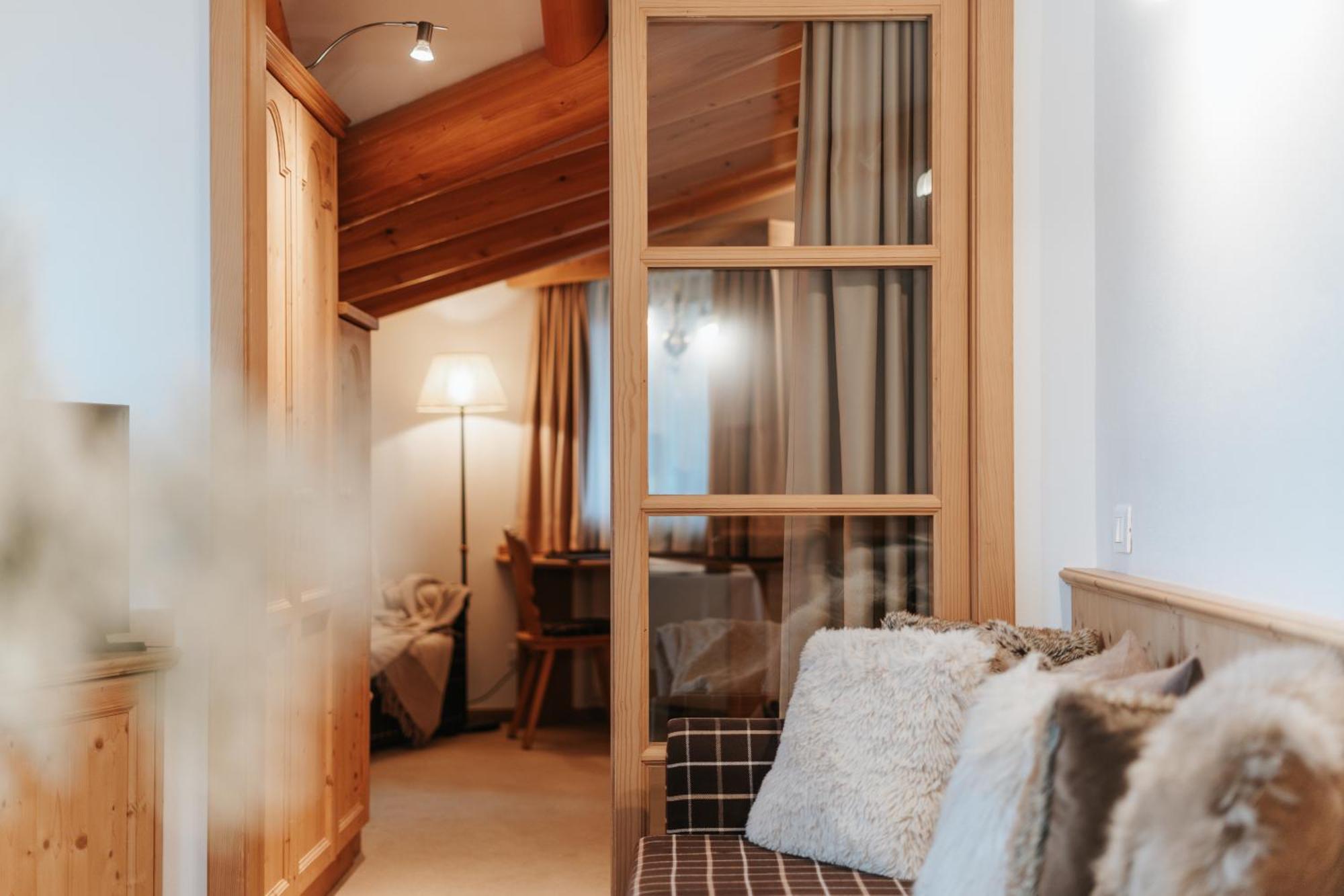 B&B Hotel Mirabel Ortisei Luaran gambar