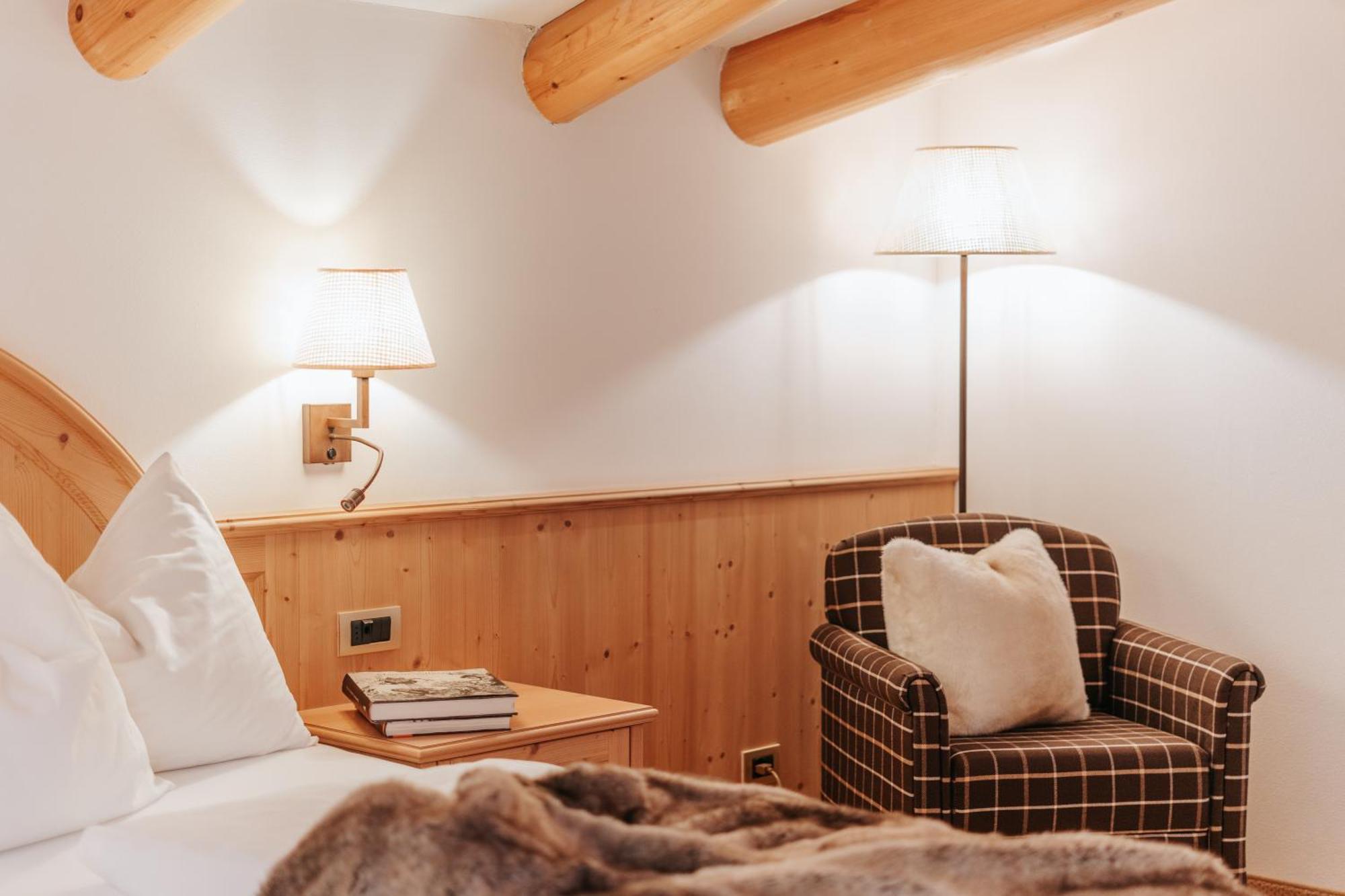 B&B Hotel Mirabel Ortisei Luaran gambar