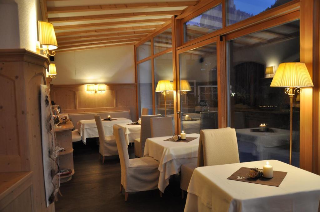 B&B Hotel Mirabel Ortisei Luaran gambar